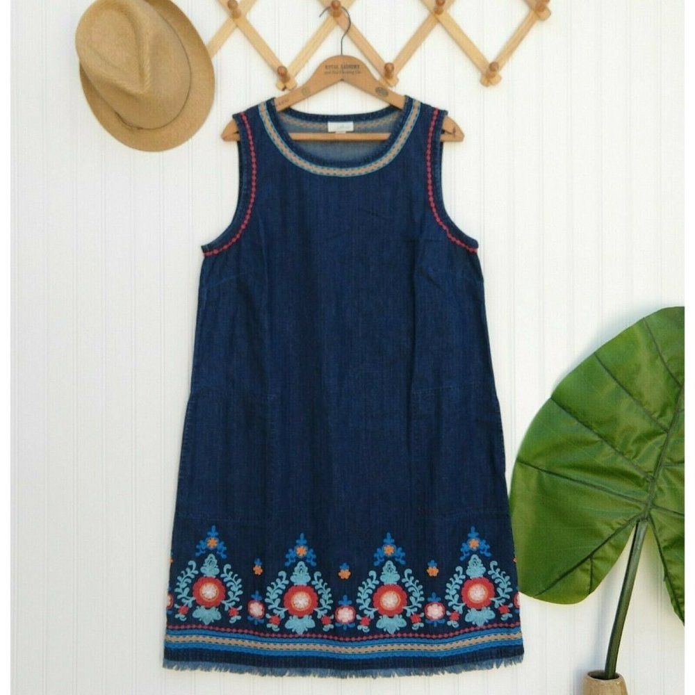 J Jill Sleeveless Denim Dress Size M Floral Embroidered Blue Knee Length Shift